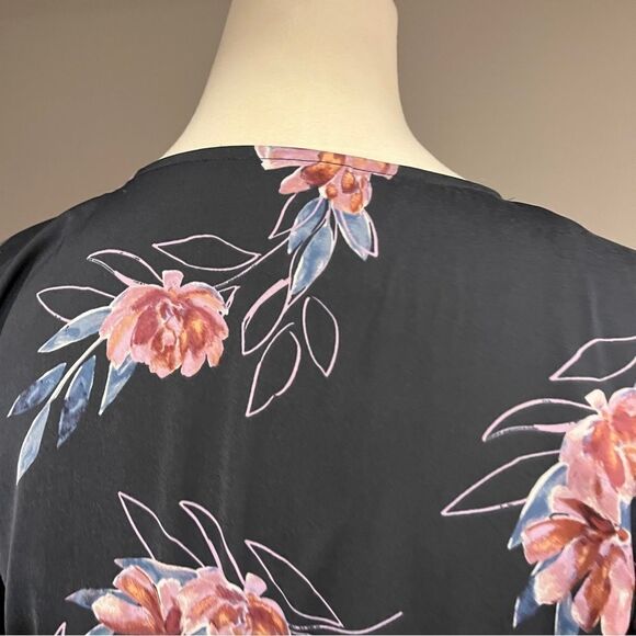 Jessica Simpson fake wrap short sleeve blouse top with belt size medium - Picture 8 of 14